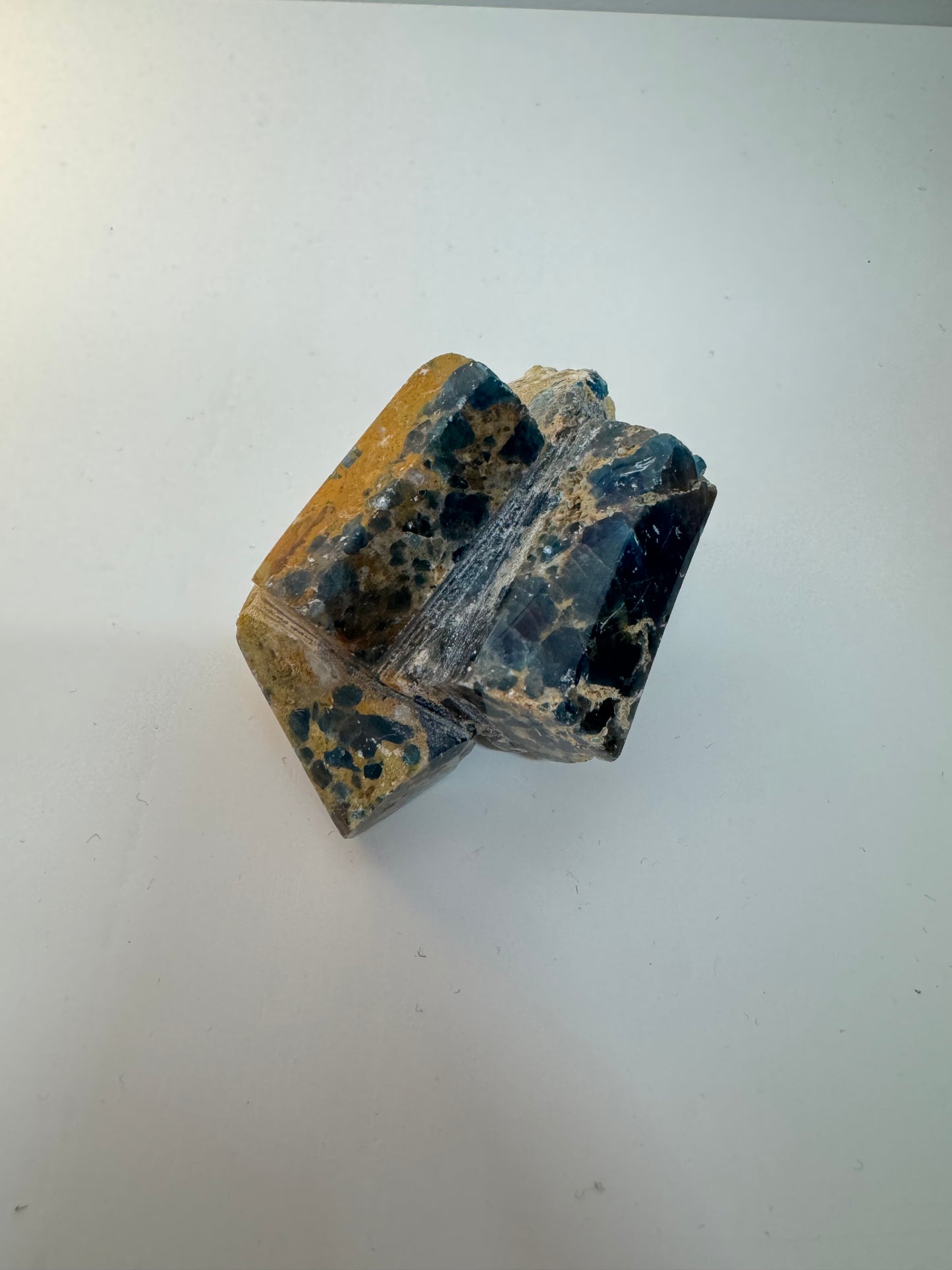 Apatite raw cluster