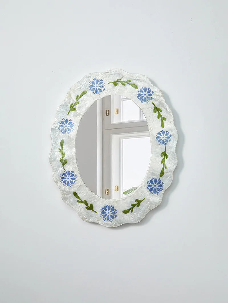 You are beautiful Mirror