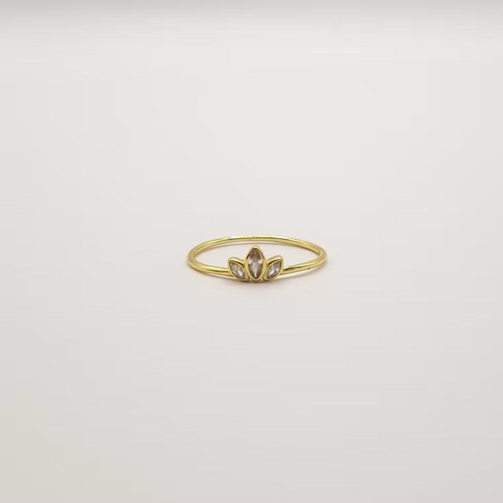Maggie M - Penelope Ring
