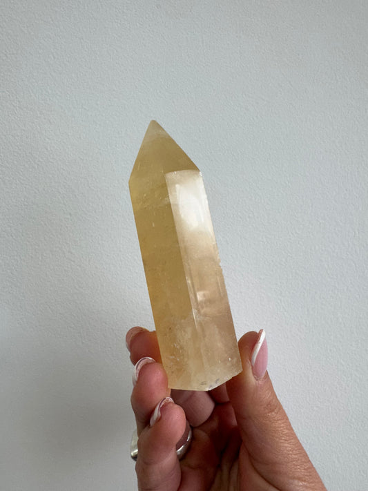 Yellow Calcite Generator