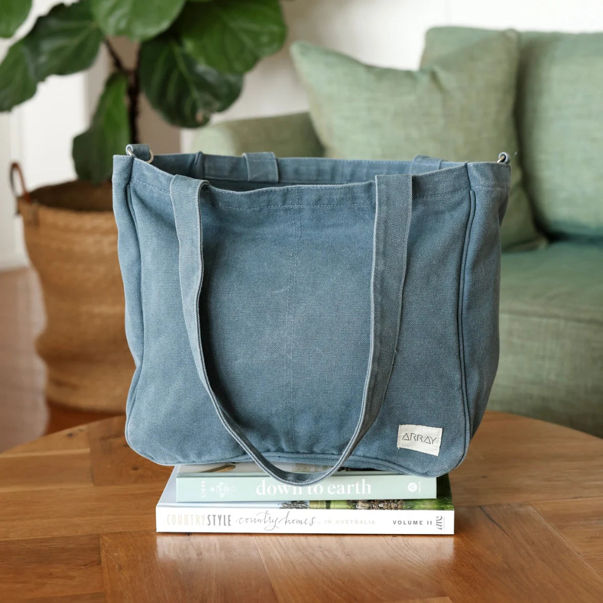 ARRAY Everyday Pocket Tote