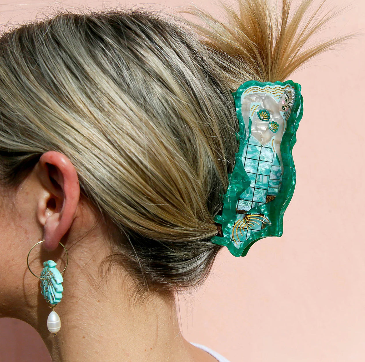 Delphine Hair Claw