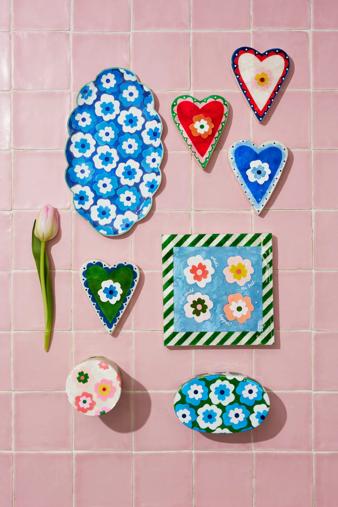Poppy red heart wall tile