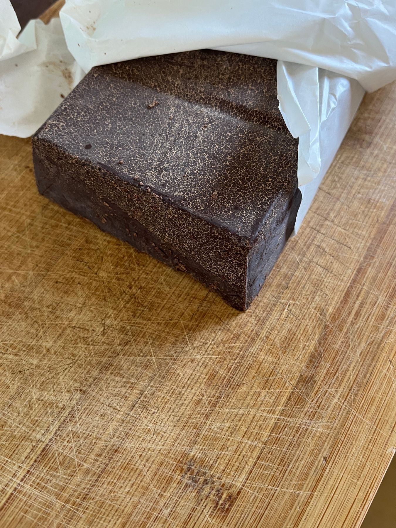 1 LB Ceremonial Cacao Block + 1 Pack of Blue Lotus Flowers bundle