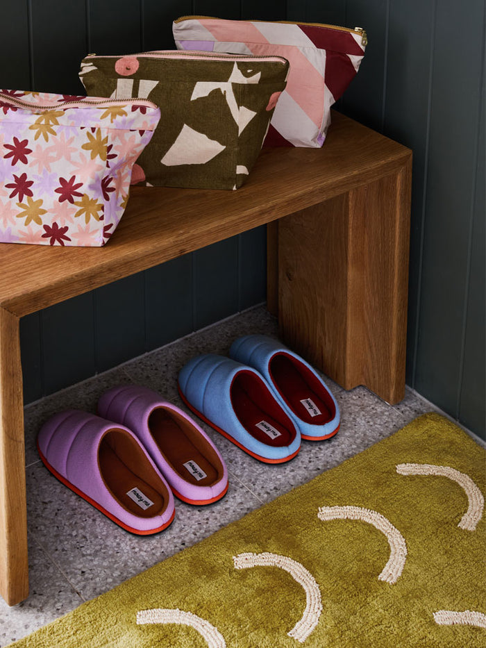 Mosey Me
Olive Poppy Cosmetic Case