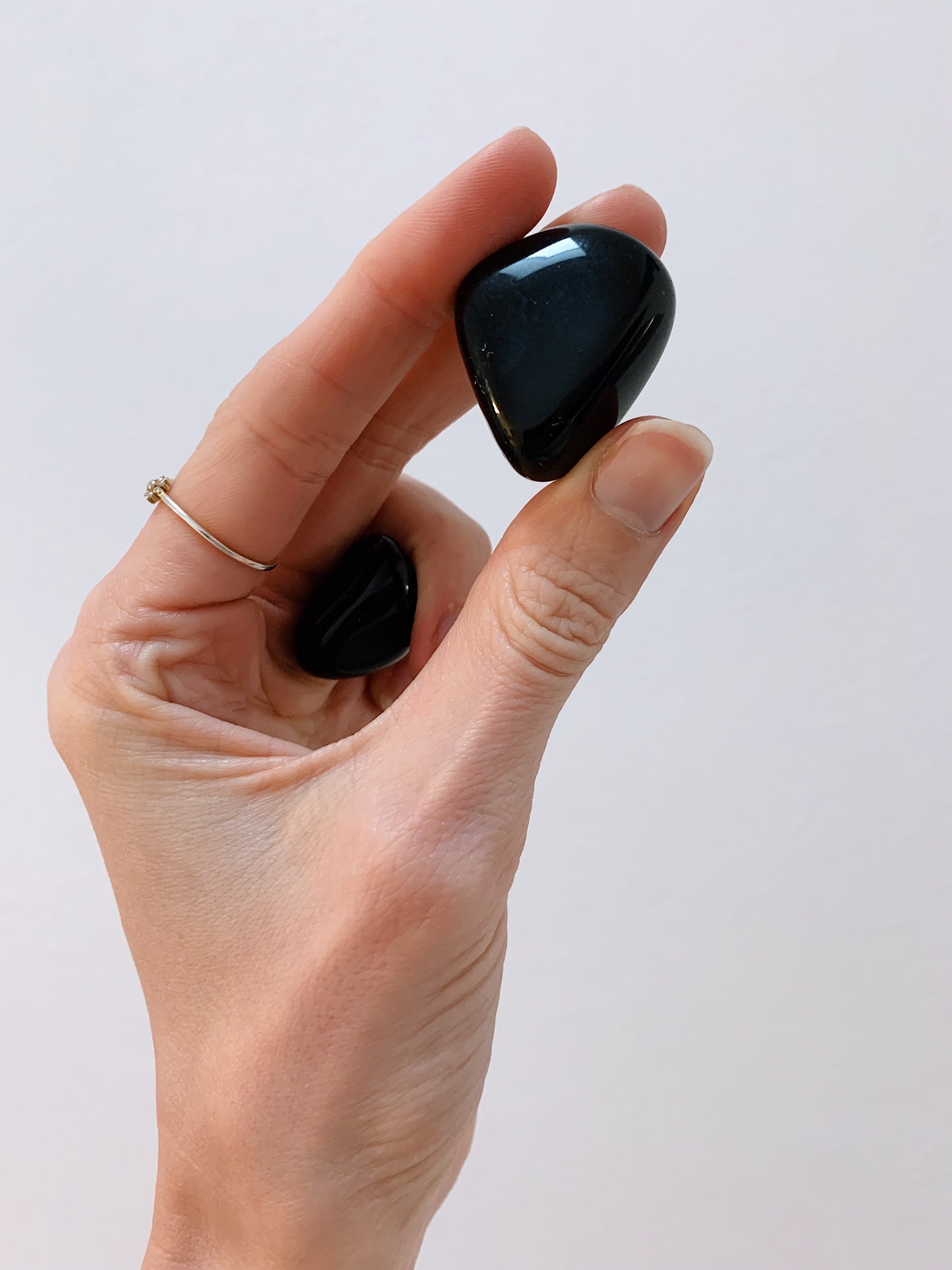 Black Obsidian Tumbled Stones