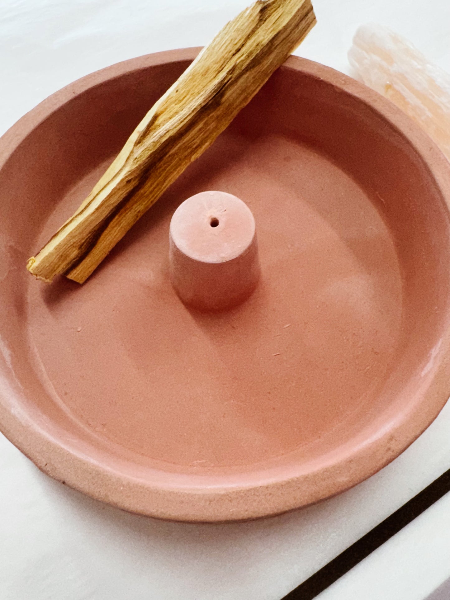 Assorted incense burners