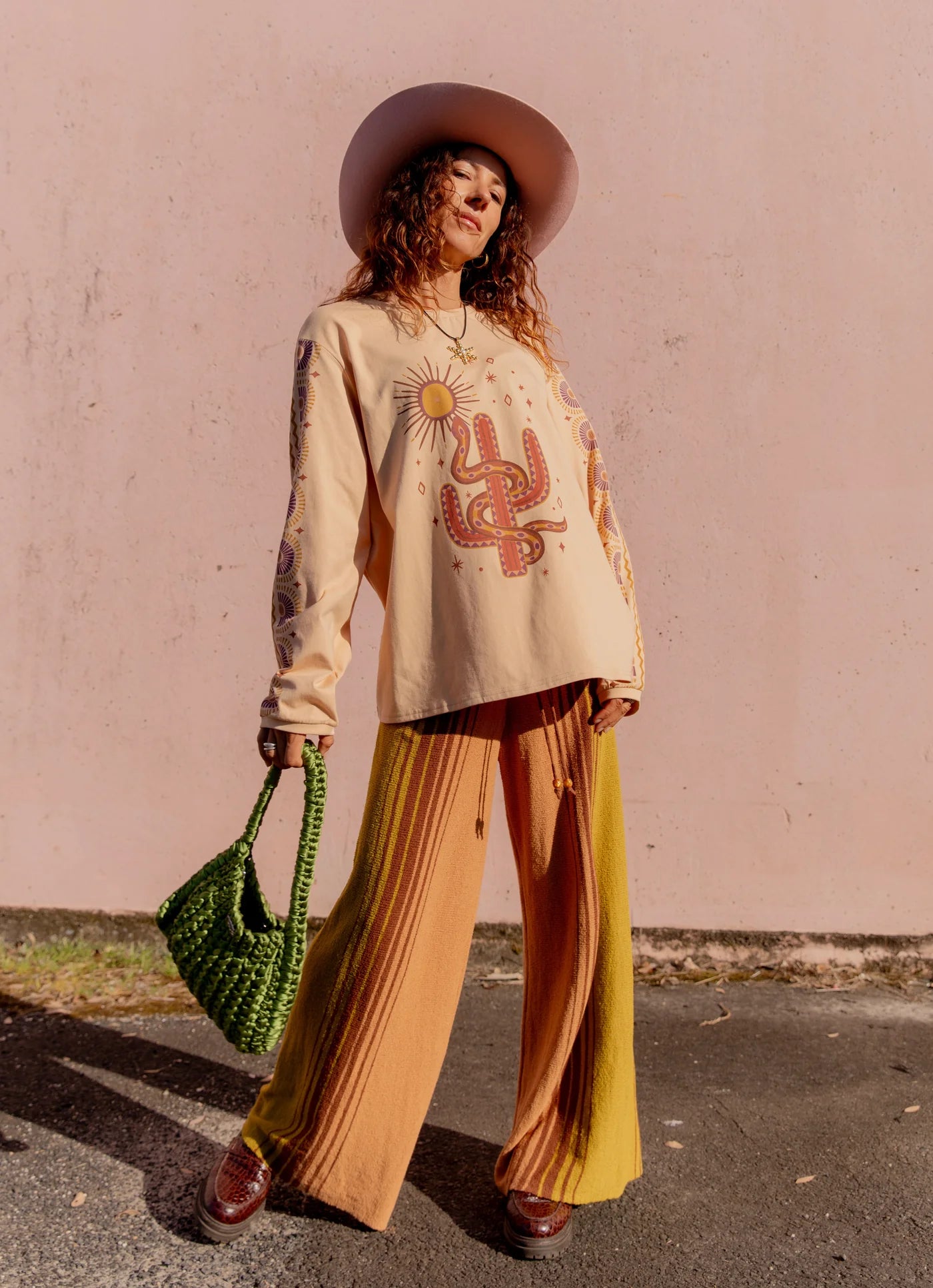 SOUL WOMAN LONG SLEEVE TEE - SAND