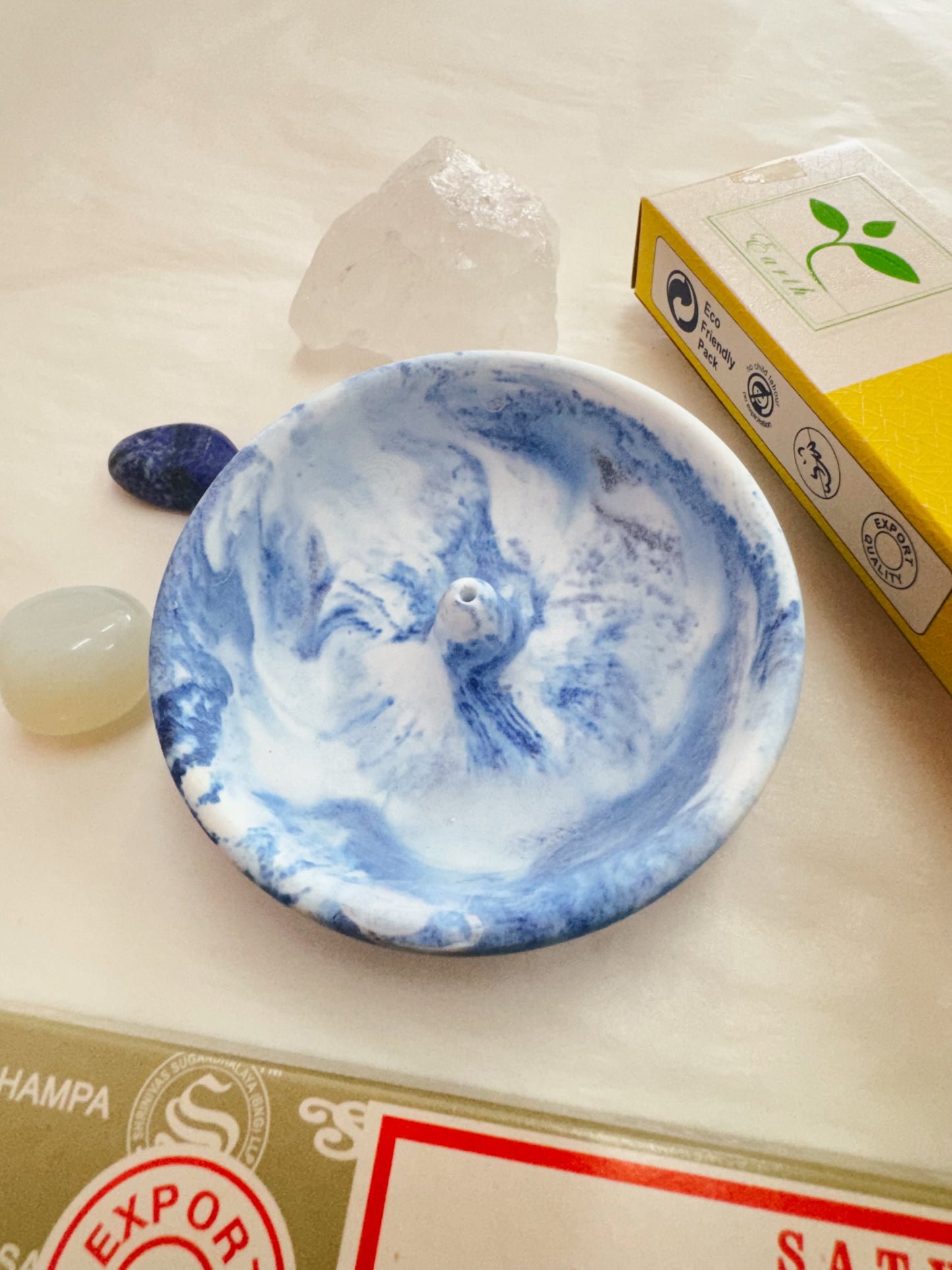 Assorted incense burners