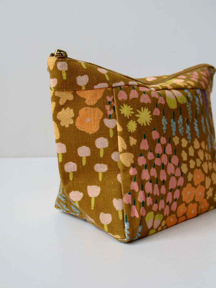 Mosey Me
Meadow Cosmetic Case