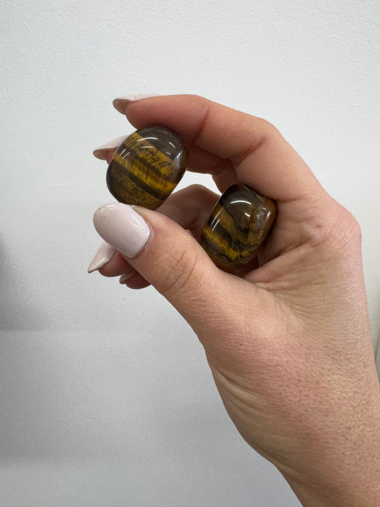 TIGERS EYE TUMBLES