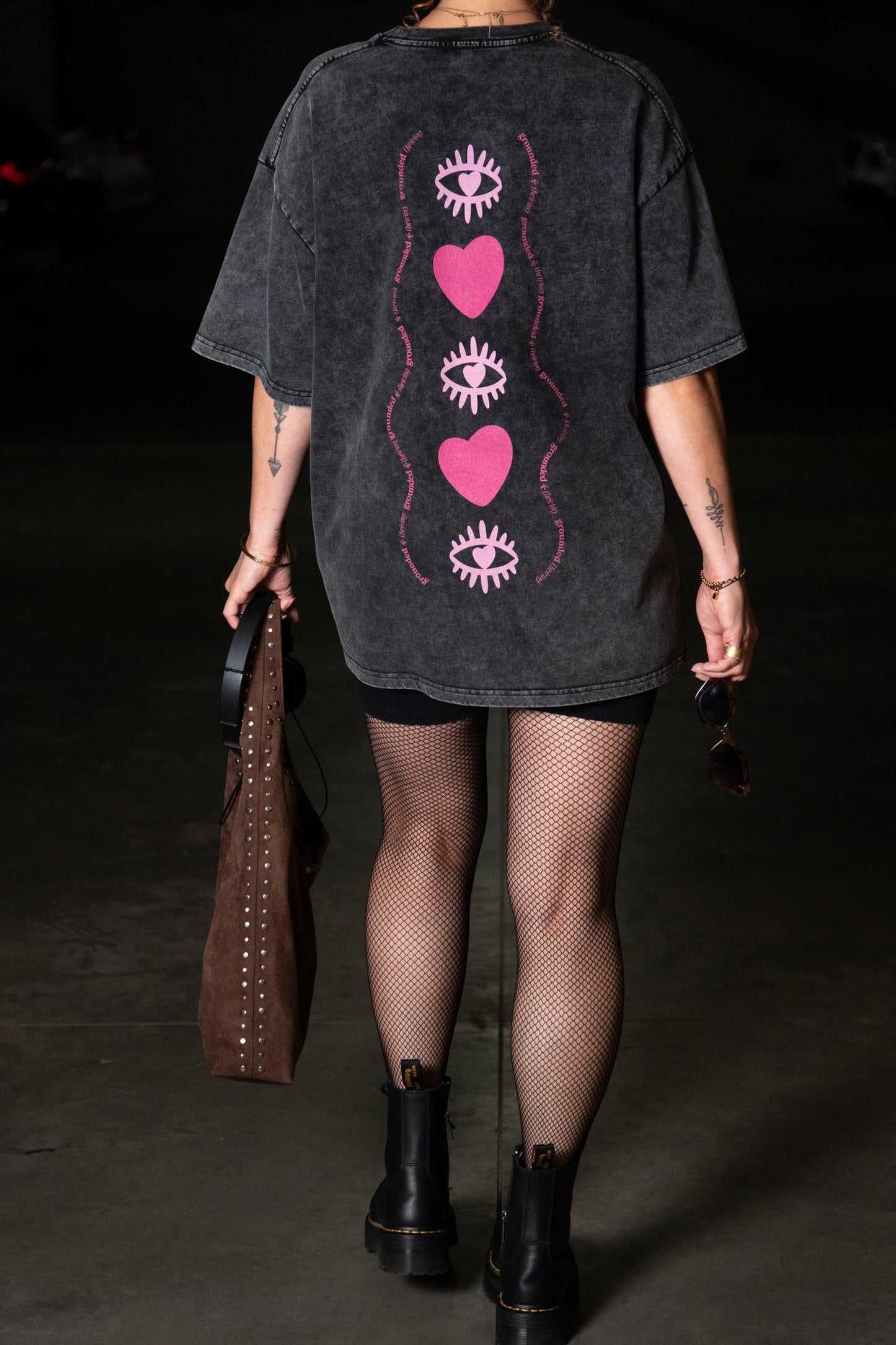 Grounded & Thriving Tee