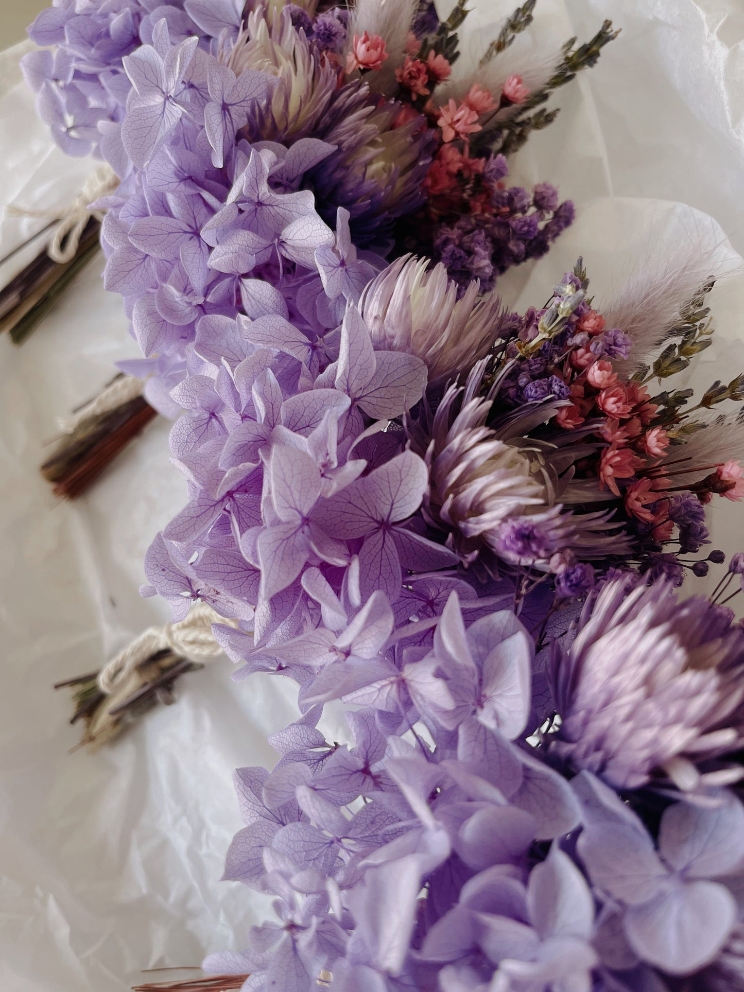 Boho dried flower bouquets - Natural & Lilac