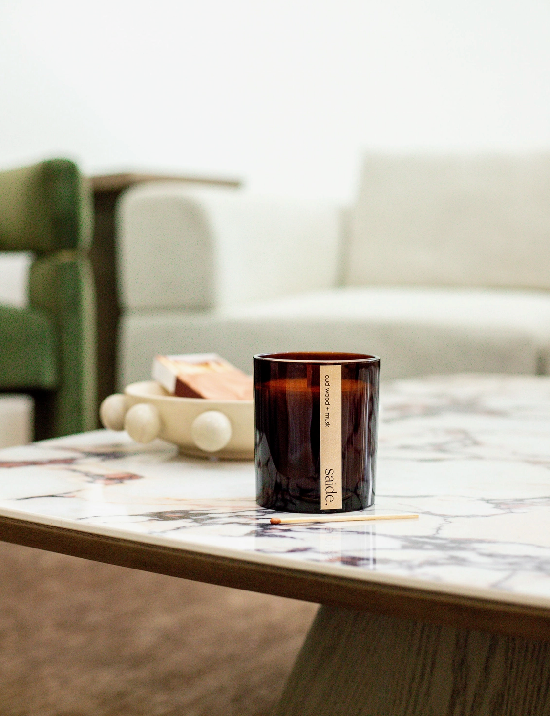 Saide - Amber wood wick candle - Leather + Oud