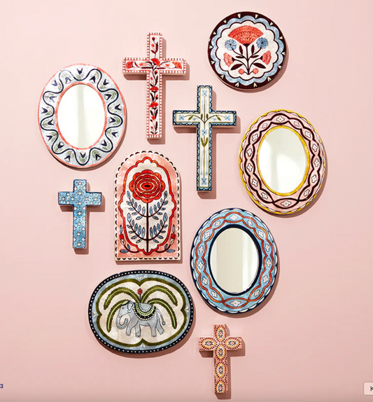 SAMIRA SMALL CROSS PINK EYES