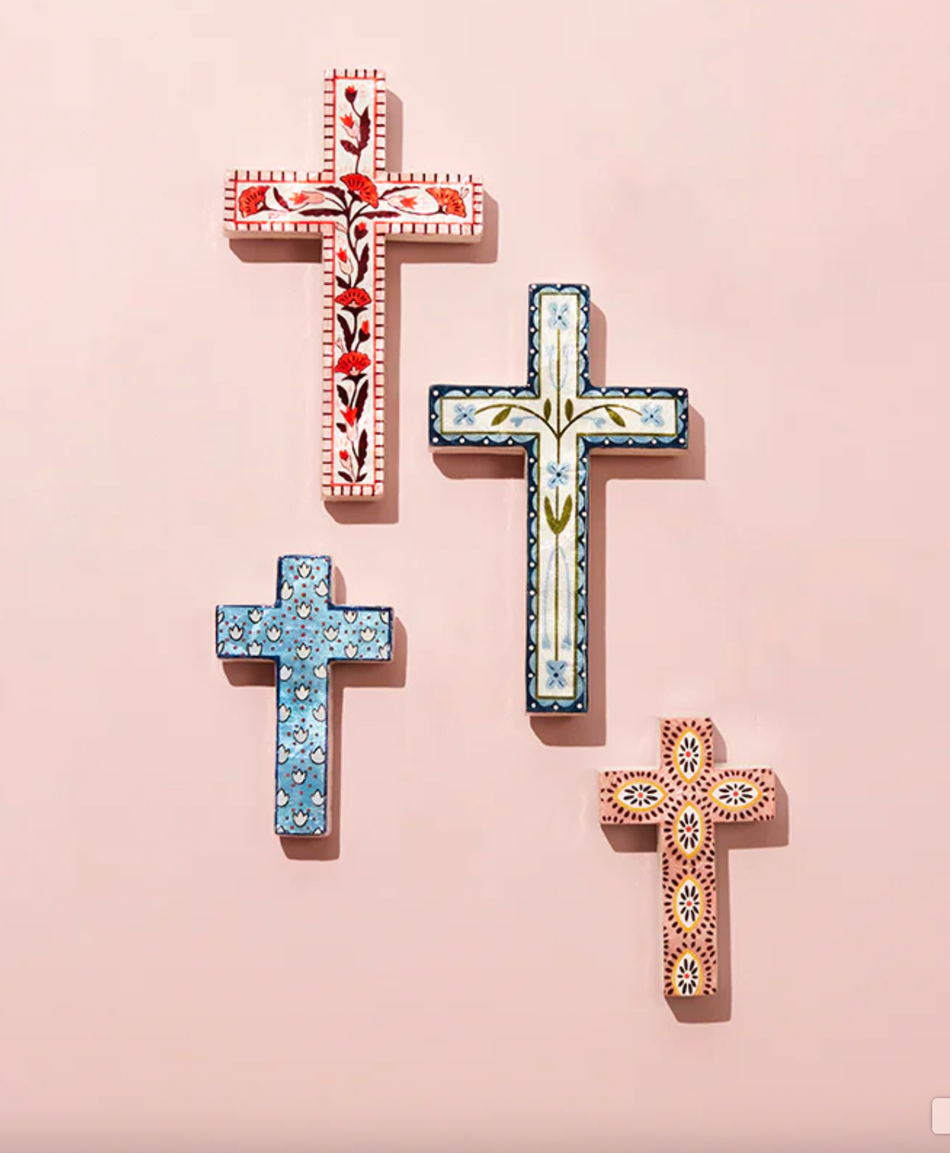 SAMIRA SMALL CROSS PINK EYES