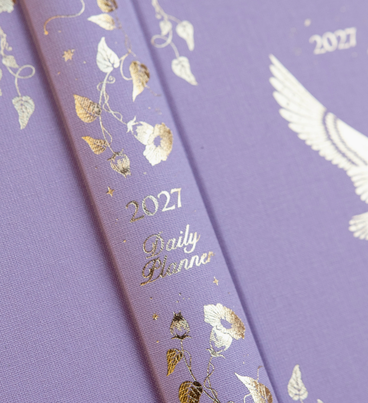Dreamy Moons - Lavender 2027 Daily Planner