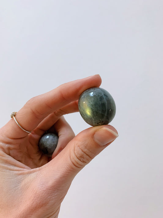 Labradorite Tumbled Stones